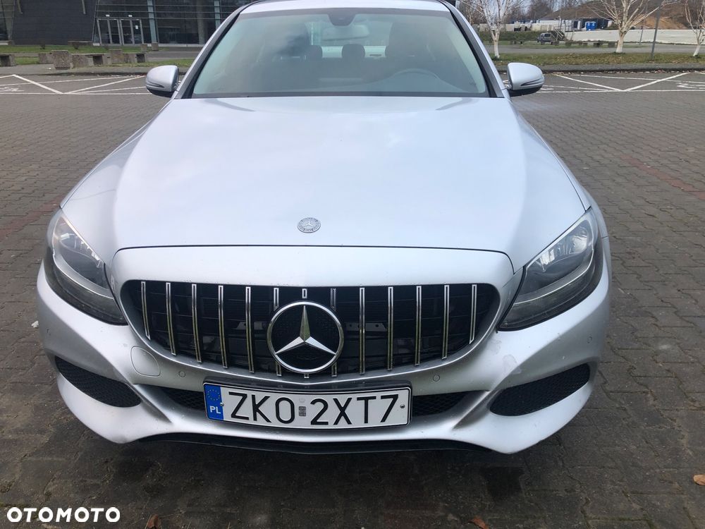 Mercedes-Benz Klasa C 180 (BlueTEC) d 7G-TRONIC - 2