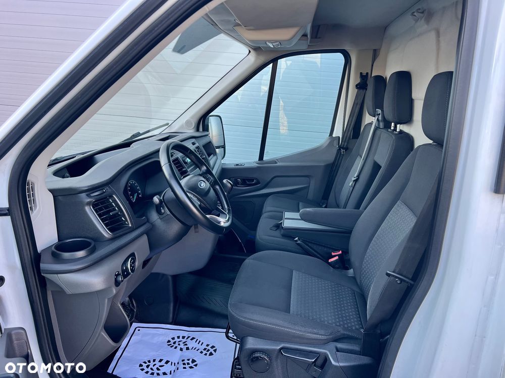 Ford Transit - 6