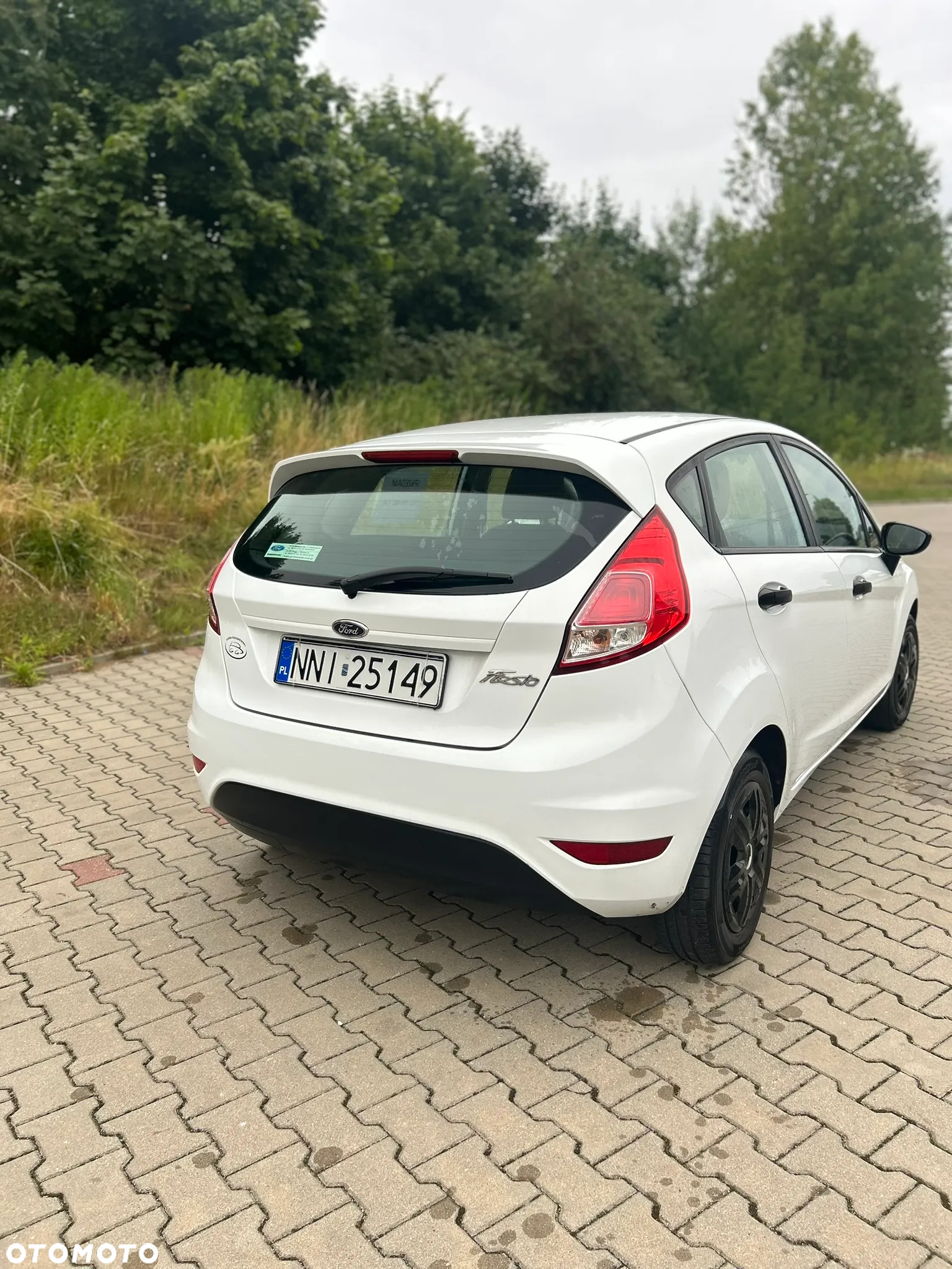 Ford Fiesta 1.25 Ambiente - 11