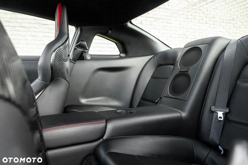 Nissan GT-R Nismo 2020 - 25
