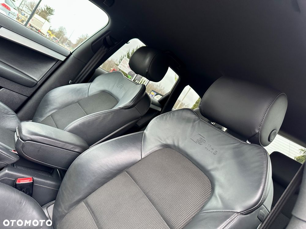 Audi A3 Sportback 1.8 TFSI S line Sportpaket Plus - 22