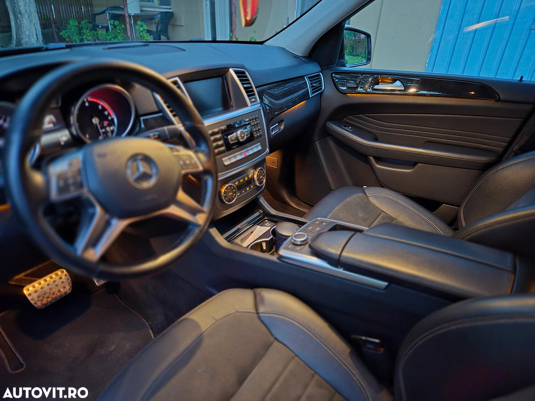 Mercedes-Benz ML 350 BlueTec 4MATIC Aut - 5