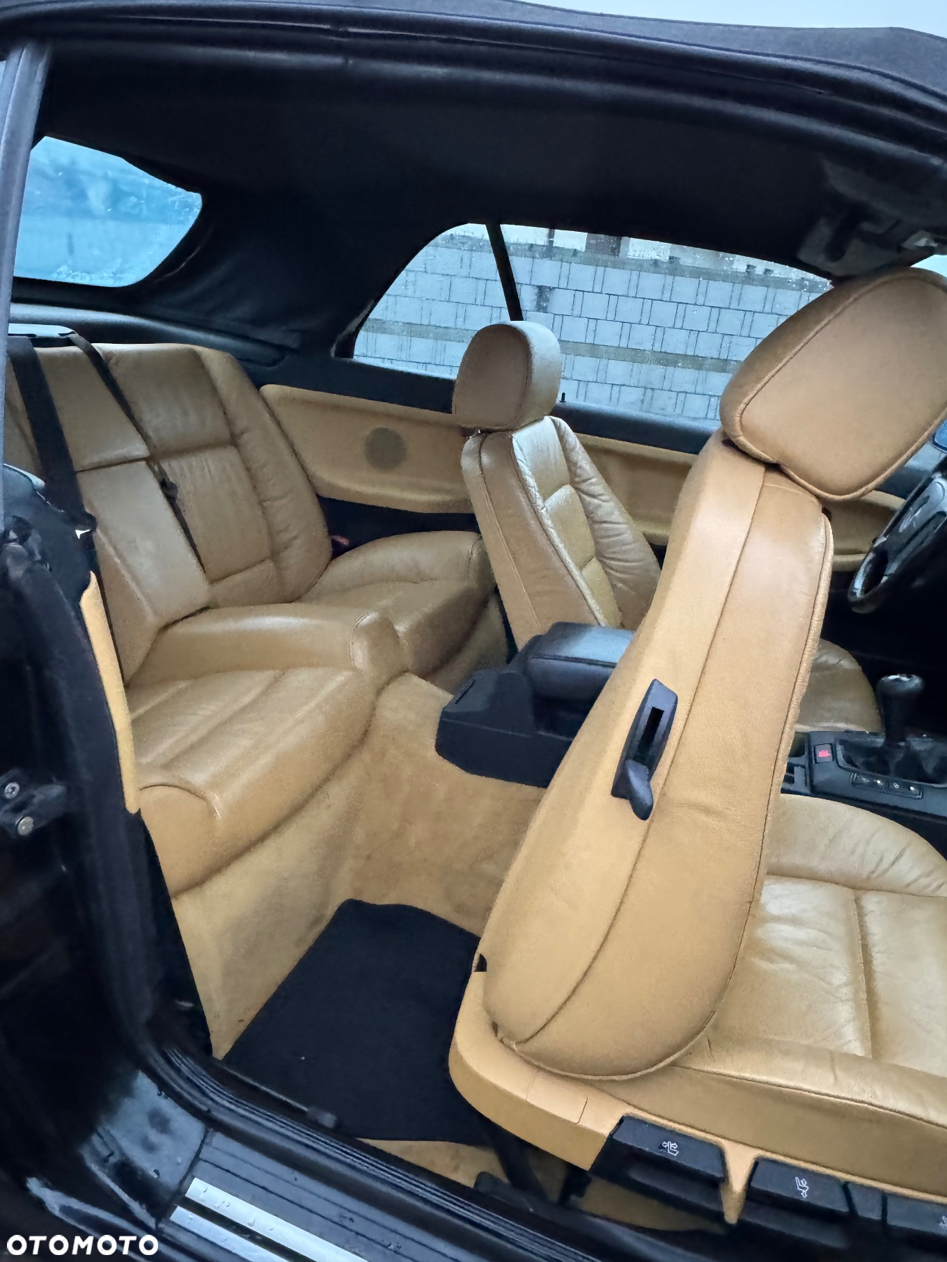 BMW Seria 3 318i Cabriolet - 22