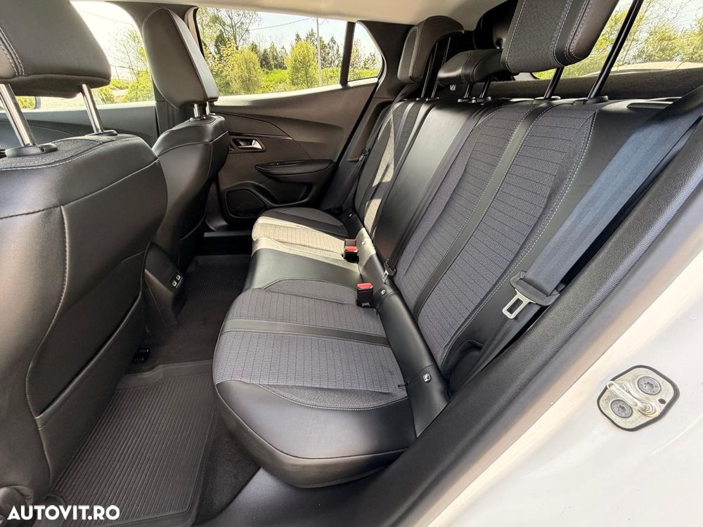 Peugeot 2008 1.2 L PureTech STT Allure - 19