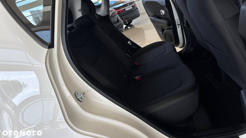 Kia Soul 1.6 GDI Dream Team Edition - 31