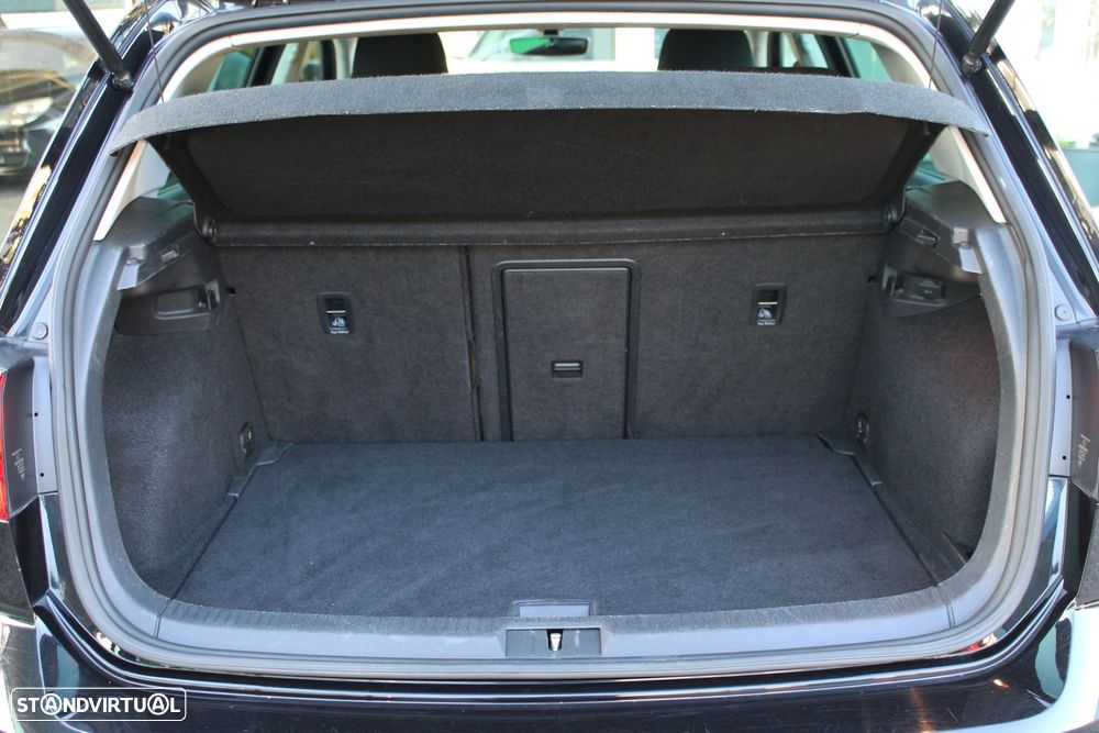 VW e-Golf AC/DC - 21