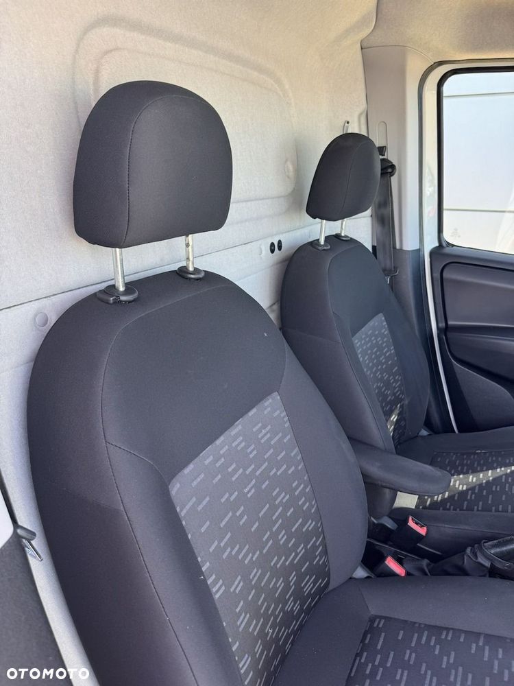 Opel Combo - 18