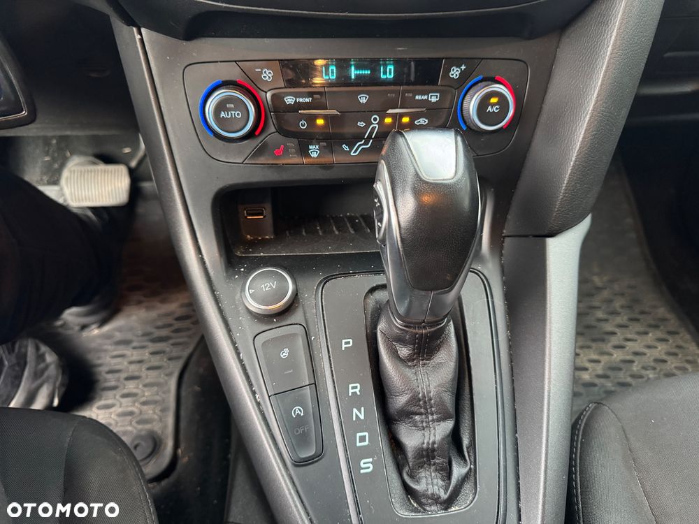 Ford Focus 1.5 TDCi Titanium PowerShift - 13
