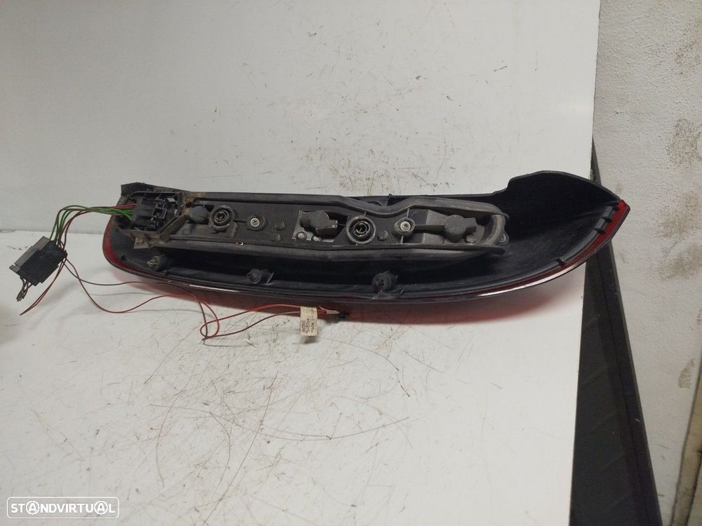 Farolim Stop Esq Opel Corsa C (X01) - 1