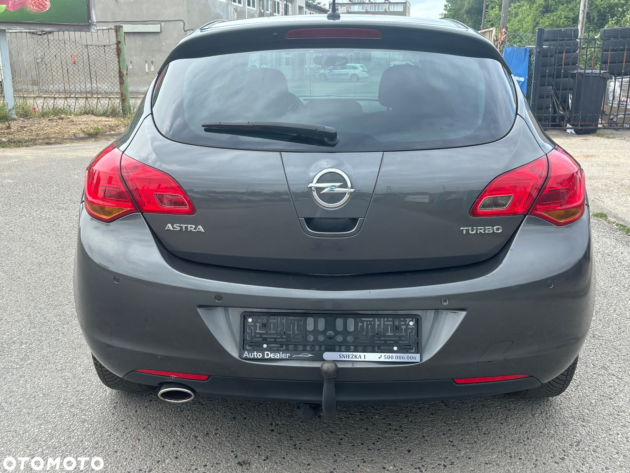 Opel Astra 1.4 Turbo Design Edition - 11