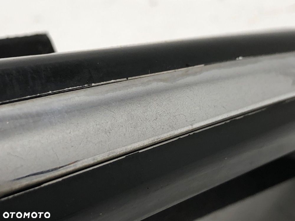 KLAMKA ZEWNĘTRZNA LEWY TYŁ  SSANGYONG CHAIRMAN (HT_) 1997 - 2022 3.2 165 kW [225 KM] benzyna 2011 - 5