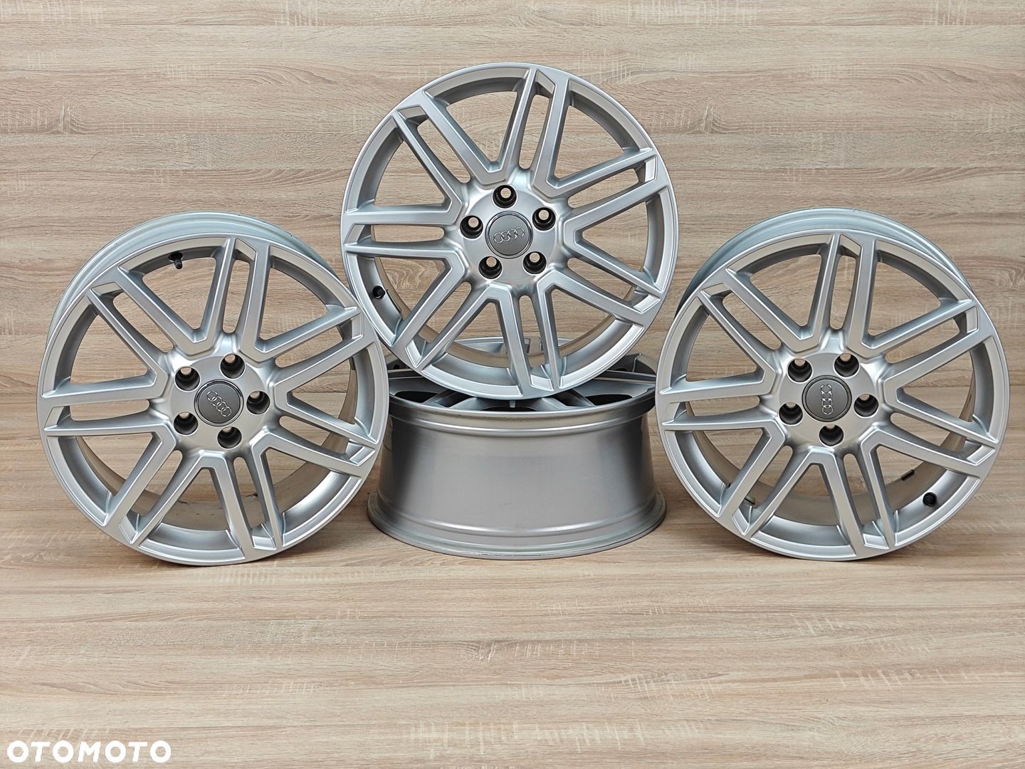 FELGI ALUMINIOWE 18" 8Jx18 5x112 AUDI A6 C7 4G0601025CA 70 km - 1