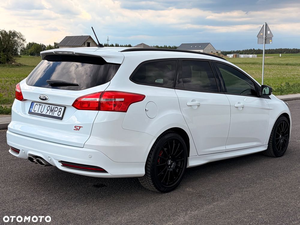 Ford Focus - 15