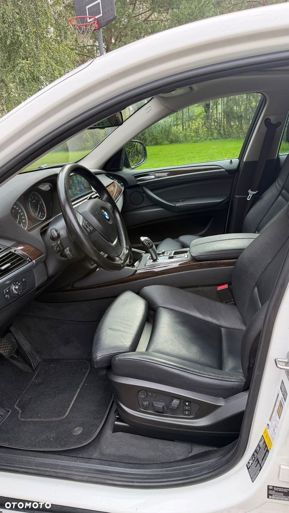 BMW X6 - 23