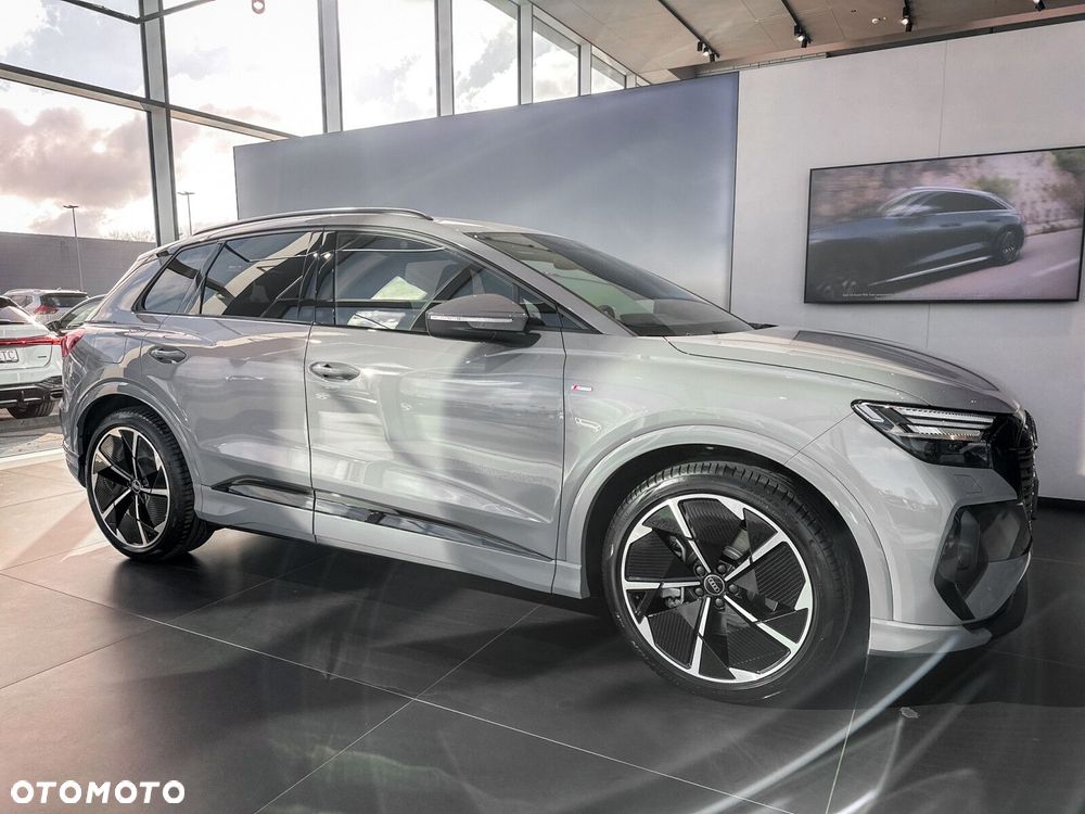 Audi Q4 e-tron - 6