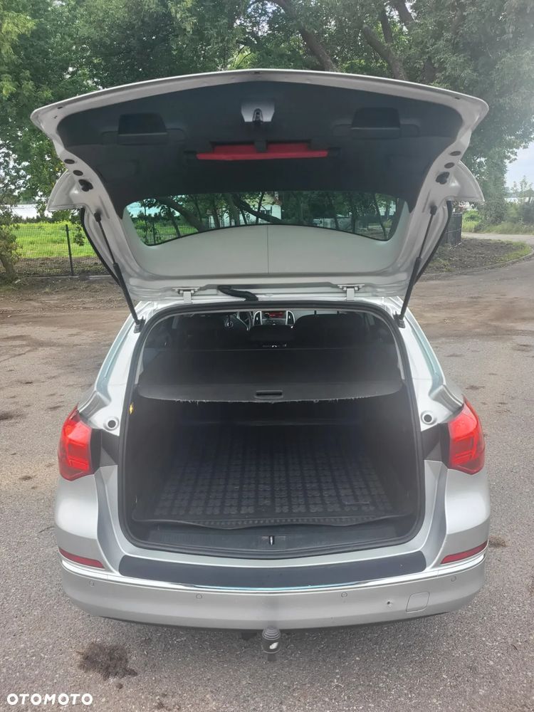 Opel Astra GTC 1.4 Turbo - 12