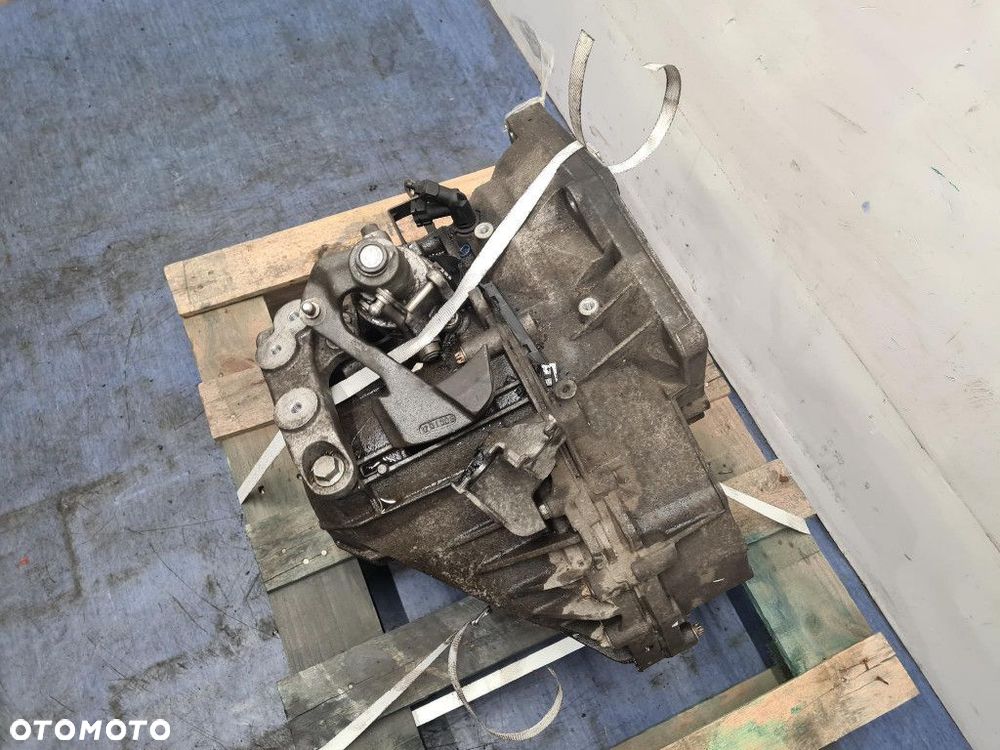 OPEL INSIGNIA A 2.0 CDTI 160KM SKRZYNIA BIEGÓW MANUALNA F40 - 5