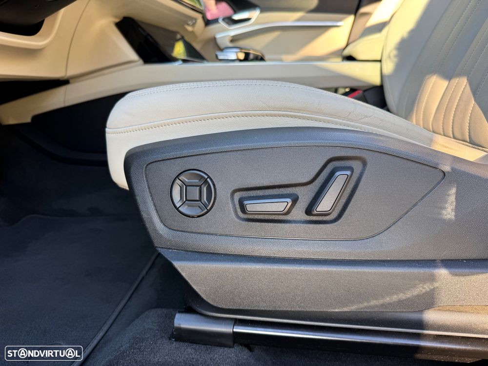 Audi e-tron Sportback 55 quattro S line - 25