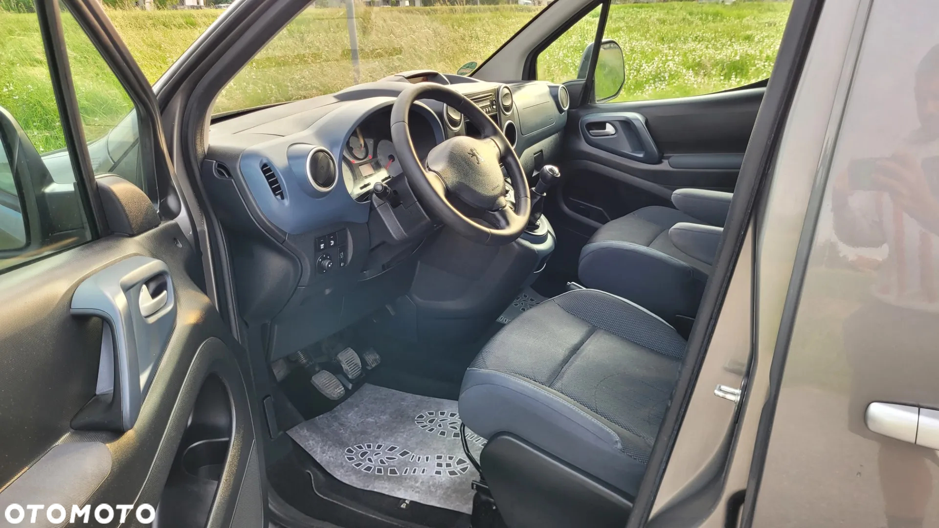 Peugeot Partner Tepee 110 Family - 16