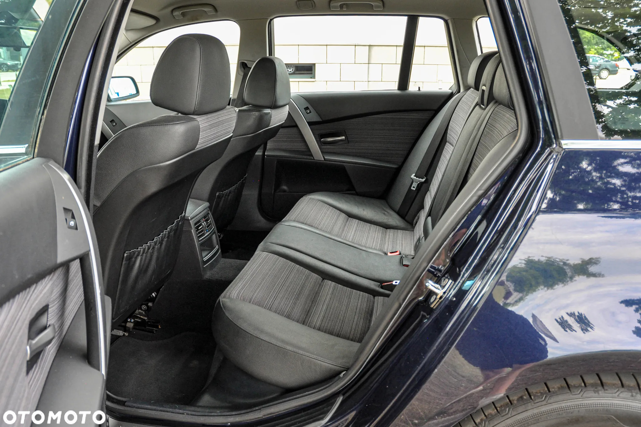 BMW Seria 5 525i Touring - 8