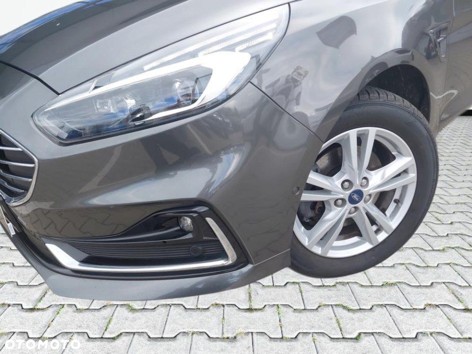 Ford S-Max - 9