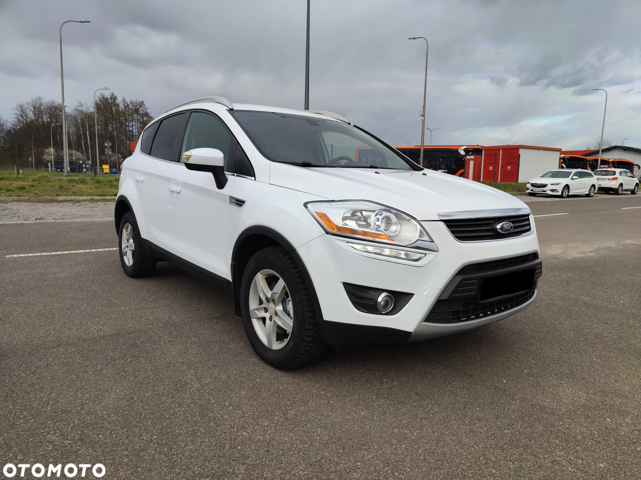 Ford Kuga 2.0 TDCi 4x4 Titanium - 2