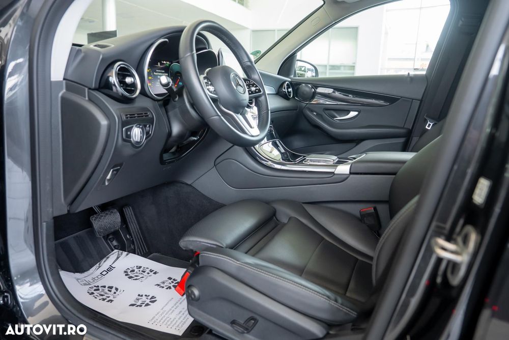 Mercedes-Benz GLC 300 de 4Matic 9G-TRONIC - 19