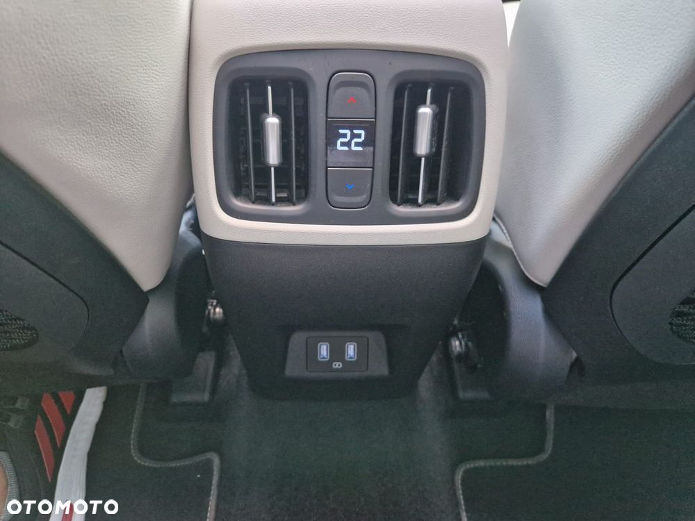 Hyundai Tucson - 33