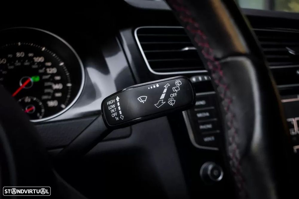 VW Golf 2.0 TSi GTi DSG - 17