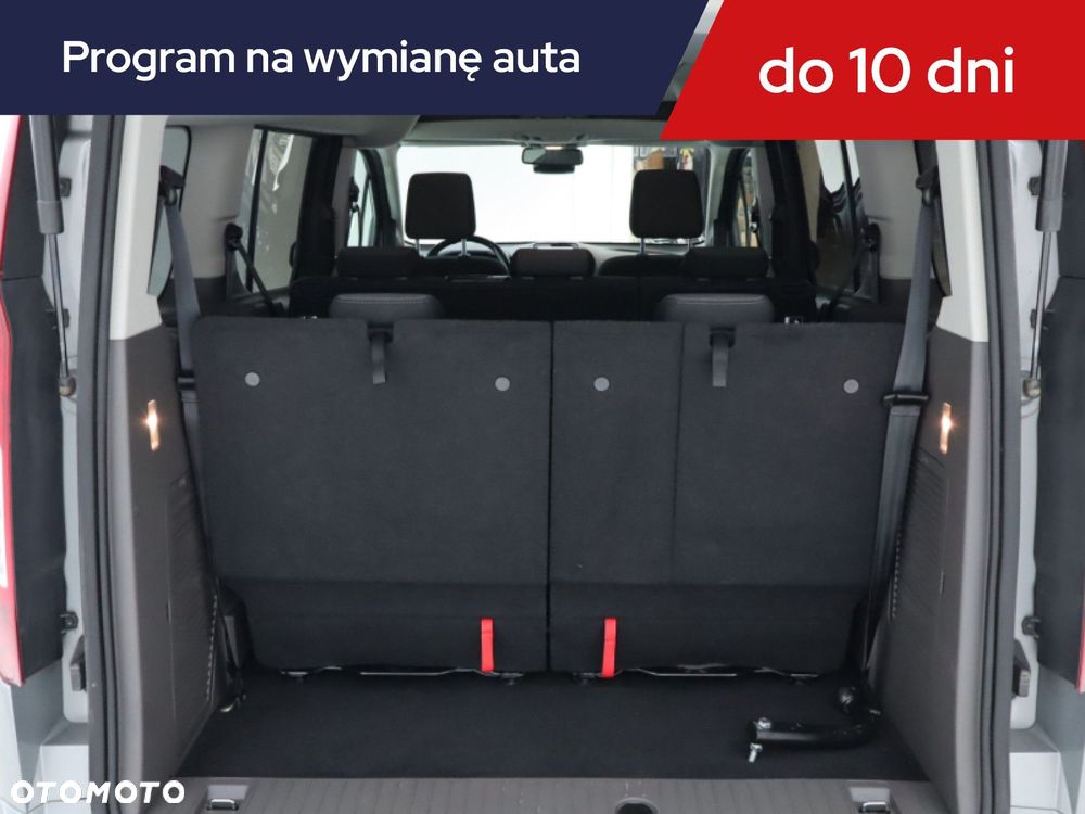 Ford Tourneo Connect - 22