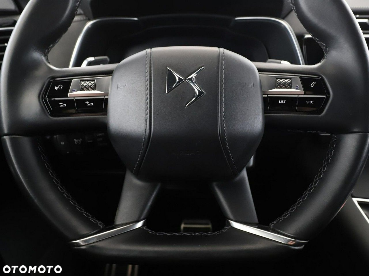 DS Automobiles DS 7 Crossback 1.6 E-Tense Grand Chic - 21