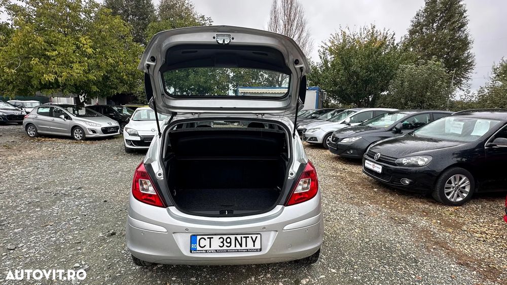Opel Corsa - 16