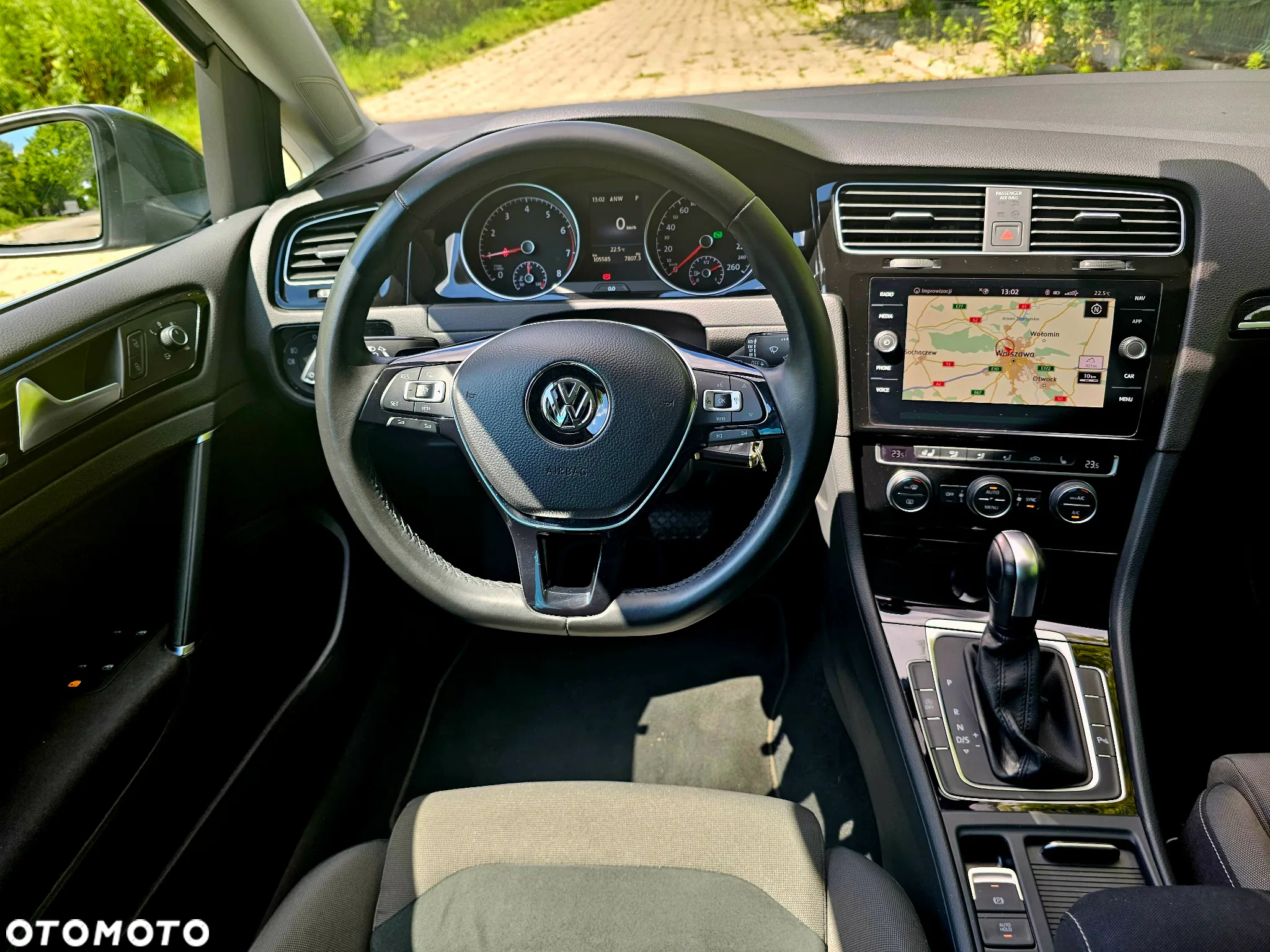 Volkswagen Golf - 4