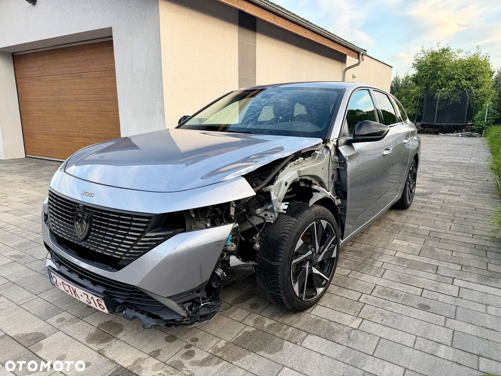 Peugeot 308 BlueHDi FAP 130 EAT8 Stop & Start Active Pack - 11