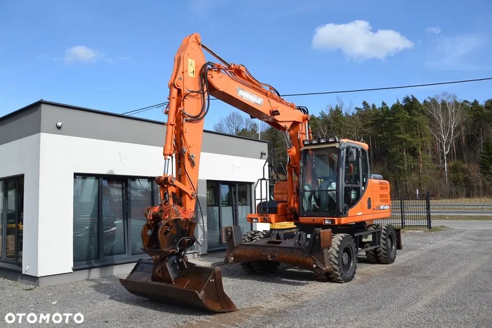 Doosan DX 140 W - 3