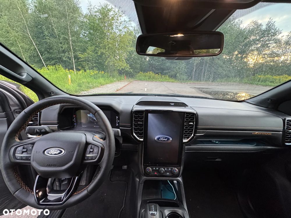 Ford Ranger 2.0 EcoBlue Bi-Turbo 4x4 DC Wildtrak - 10