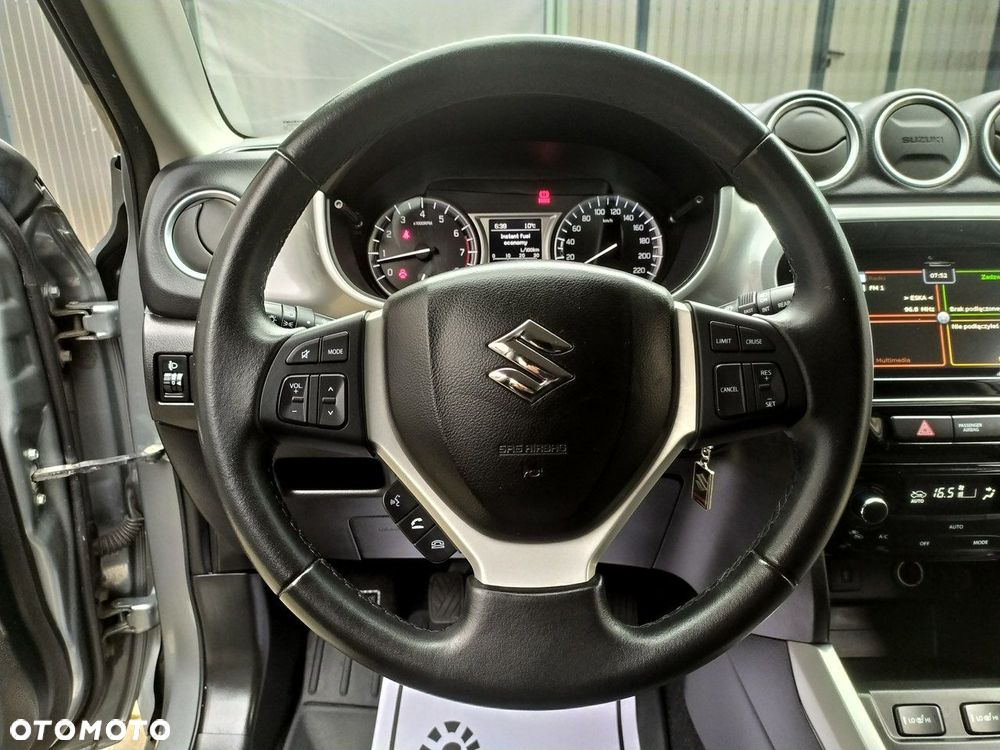 Suzuki Vitara - 17
