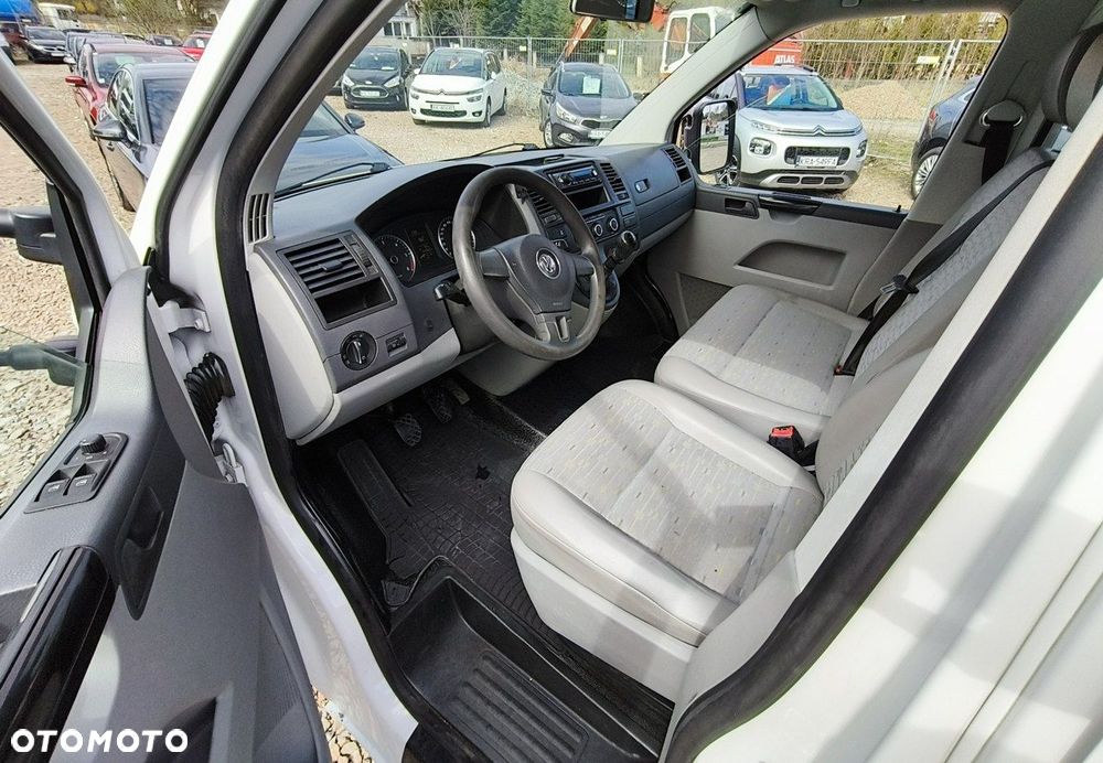 Volkswagen Transporter - 19