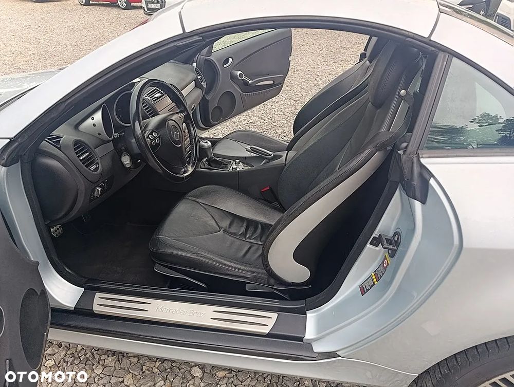 Mercedes-Benz SLK - 13