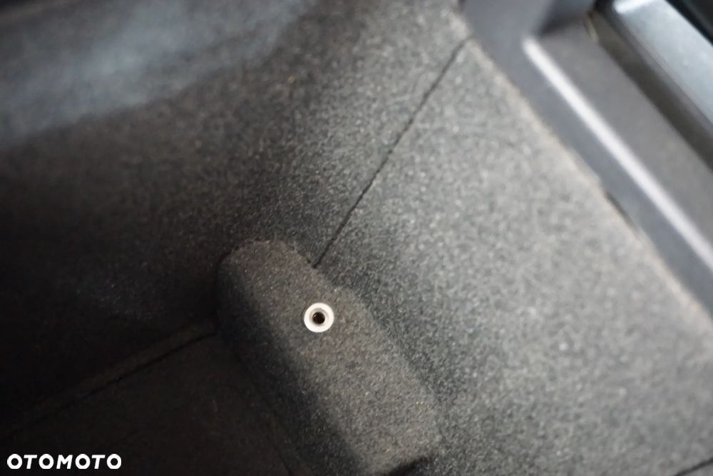 Volvo V50 1.6D DPF DRIVe - 34