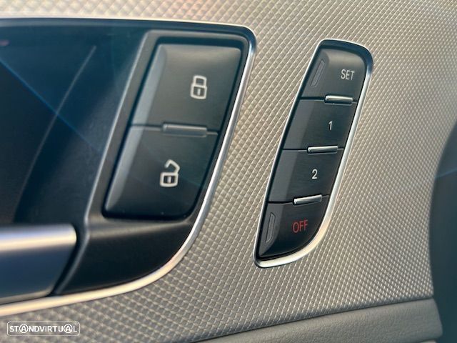 Audi A6 Avant 3.0 TDi V6 Business Line S-line Multitronic - 38