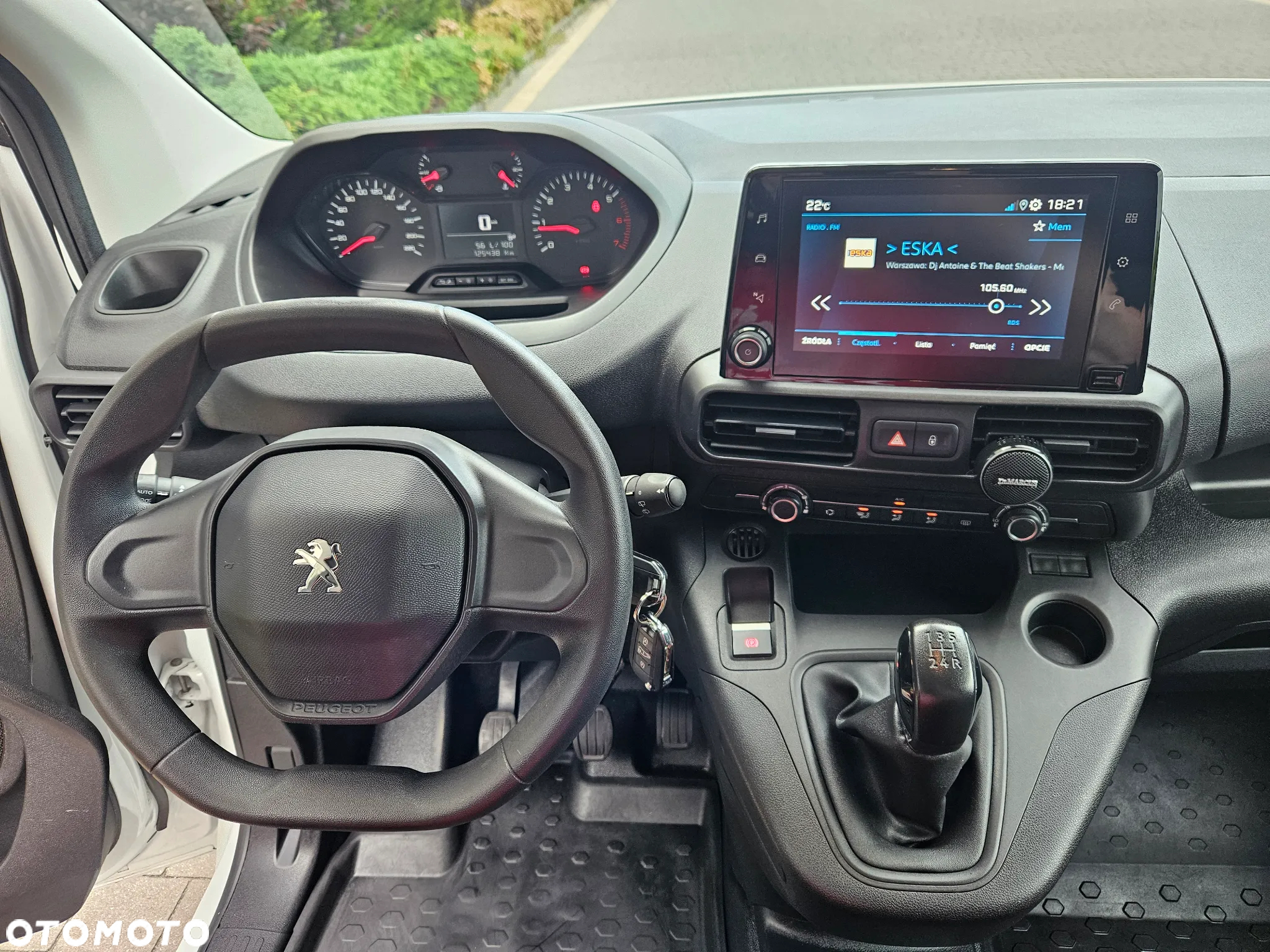 Peugeot Partner - 32