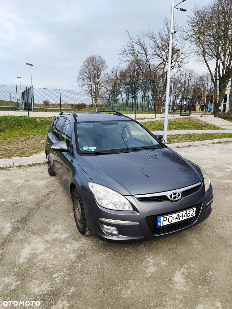 Hyundai i30 1.6 CRDi Comfort - 1