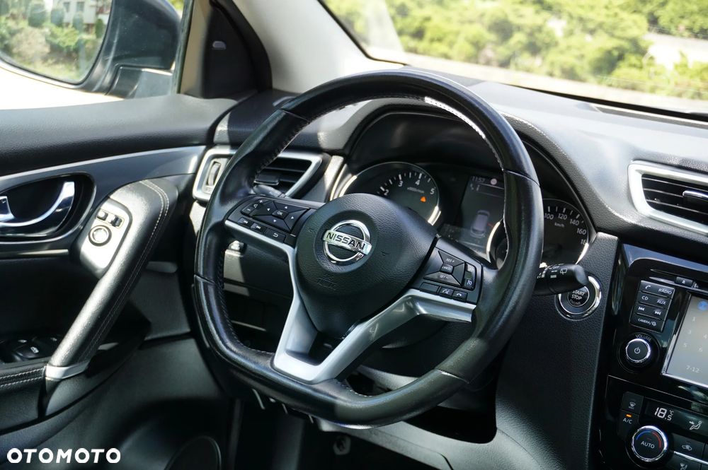 Nissan Qashqai 1.6 DIG-T Tekna - 29