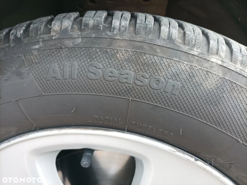 Volvo V70 2.0D Summum - 26