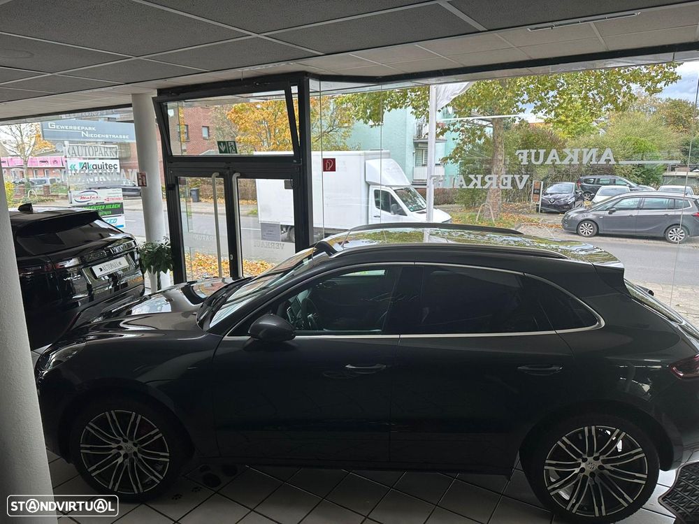 Porsche Macan Turbo - 10