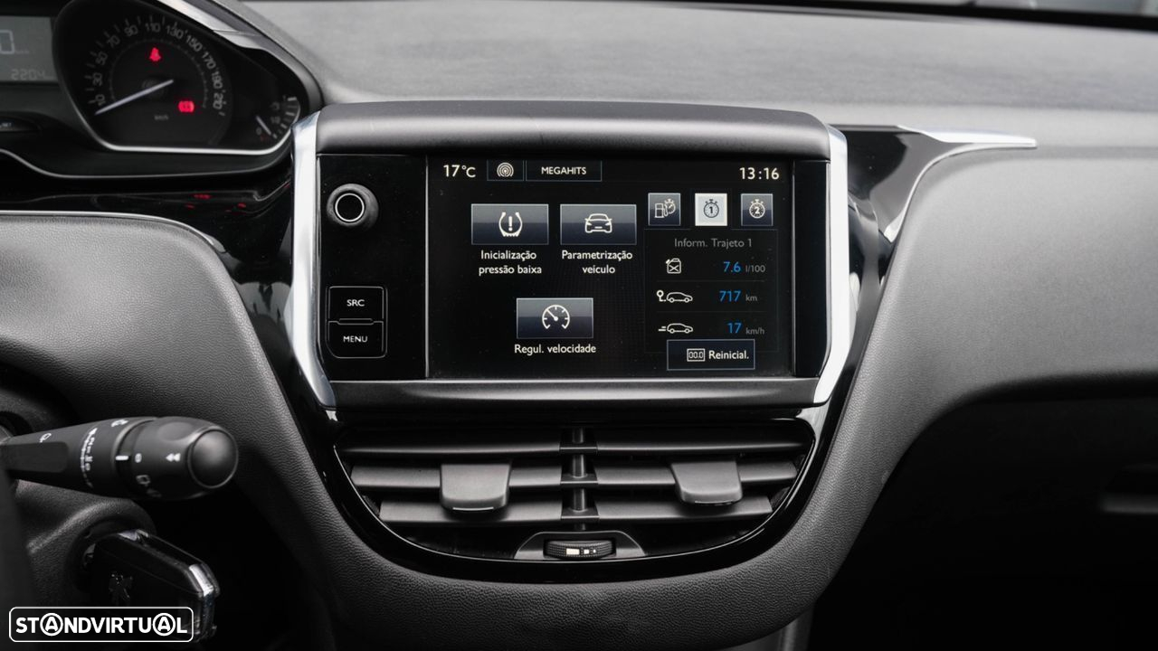 Peugeot 208 1.6 e-HDi Active - 11