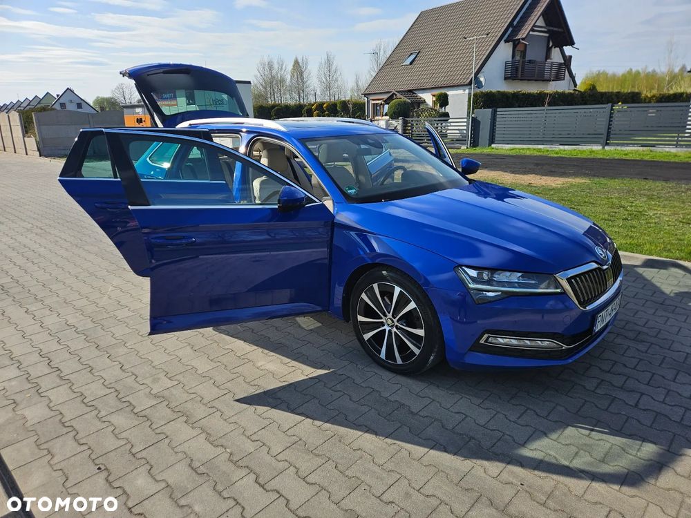 Skoda Superb 2.0 TDI DSG Premium Edition - 30