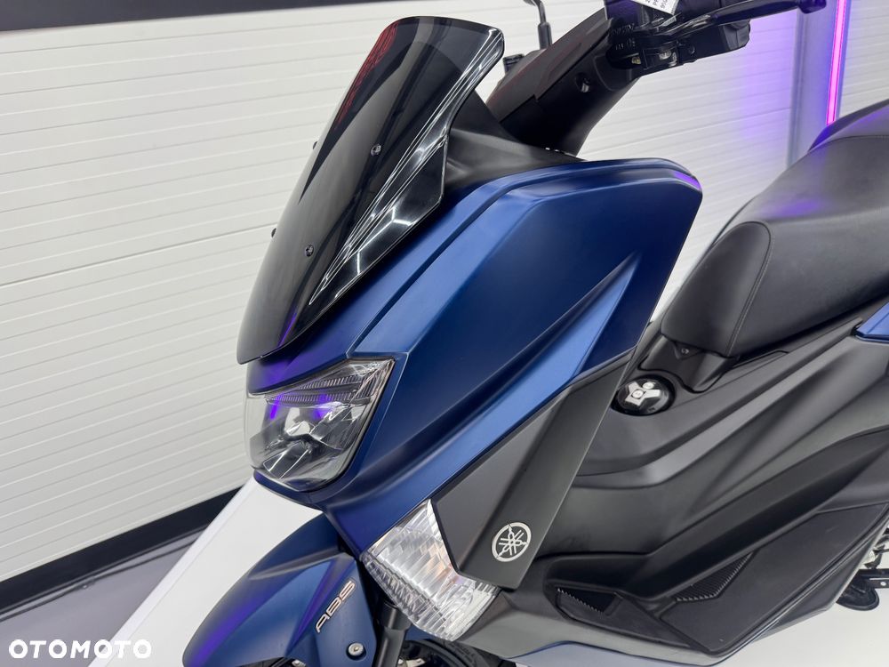 Yamaha NMAX - 16