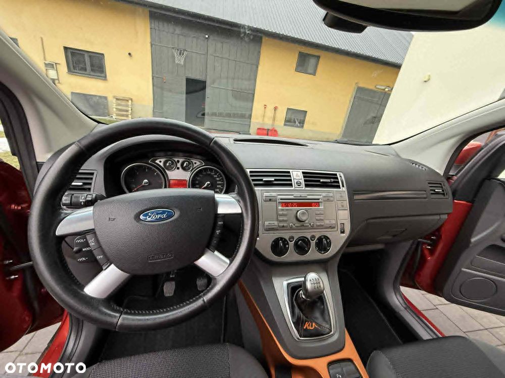 Ford Kuga 2.0 TDCi 4x4 Trend - 5